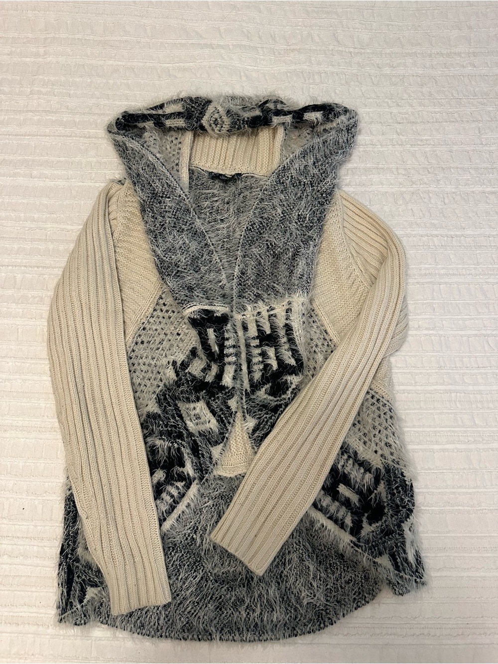 Sioni Women’s Open Front Cardigan Sweater Knit Wool Blend Cream Black Boho